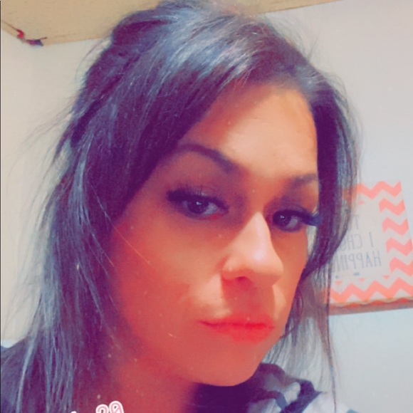 Meet the Posher Other - Meet your Posher, Jaclynne
